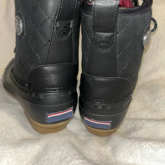 Tommy Hilfiger Black Quilted Winter Boots - Picture 2 of 5